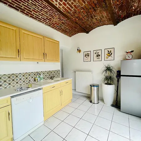 Basileon Nid Douillet à Appartement *
